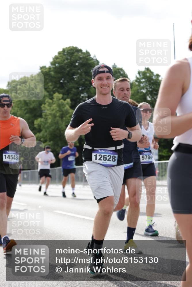 29.06.2025 - hella hamburg halbmarathon Jannik Wohlers http://msf.ph/oto/8153130 29.06.2025 10:15:36 Lombardsbrücke 1156, 1308, 1651, 2071, 2076, 2165, 2436, 2803, 3167, 4828, 5046, 5423, 7897, 7941, 7942, 8169, 8274, 8554, 8746, 8885, 9675, 9784, 9802, 10107, 10608, 10844, 11113, 11303, 11478, 11774, 11783, 11818, 12427, 12469, 12628, 14543, 14559, 15571, 15724, 15889, 16020, 16348, 16606, 17692, 18641, 19030 meine-sportfotos.de
