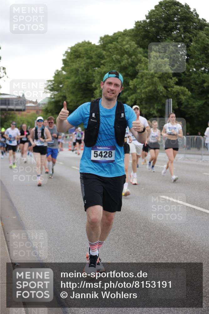 29.06.2025 - hella hamburg halbmarathon Jannik Wohlers http://msf.ph/oto/8153191 29.06.2025 10:52:51 Lombardsbrücke 1900, 1906, 2065, 2291, 2409, 4195, 4626, 5428, 6521, 7483, 7681, 8212, 8414, 8515, 8906, 9764, 10043, 10175, 10490, 10661, 12193, 12219, 12700, 13011, 13326, 13489, 13916, 13917, 14038, 14419, 14761, 16137, 17012, 17577, 17600, 18311, 18988 meine-sportfotos.de