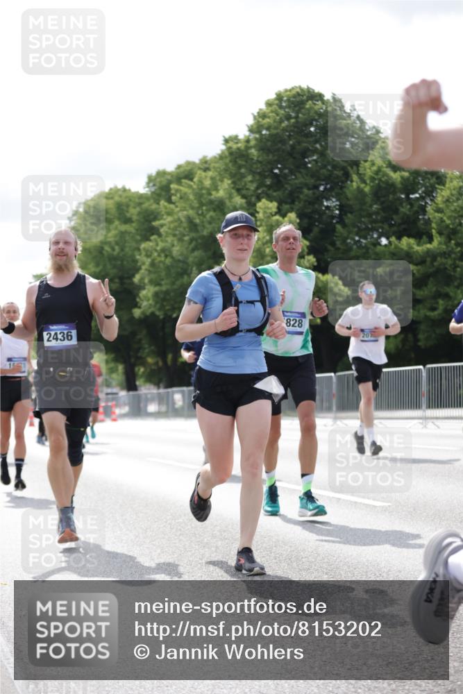 29.06.2025 - hella hamburg halbmarathon Jannik Wohlers http://msf.ph/oto/8153202 29.06.2025 10:15:38 Lombardsbrücke 1156, 1308, 1651, 2071, 2076, 2165, 2436, 2803, 3167, 4828, 5046, 5423, 7897, 8169, 8274, 8554, 8746, 8885, 9601, 9675, 9784, 9802, 10107, 10292, 10844, 10990, 11113, 11303, 11478, 11774, 11783, 11818, 12427, 12628, 14543, 14559, 15571, 15724, 15889, 16020, 16348, 16606, 17692, 18641, 19030 meine-sportfotos.de