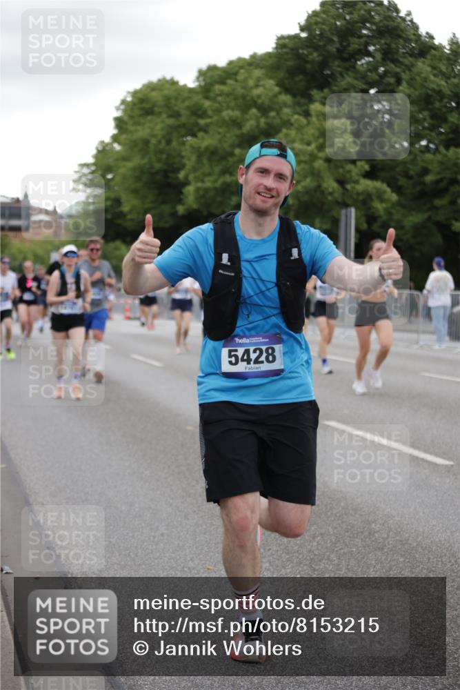 29.06.2025 - hella hamburg halbmarathon Jannik Wohlers http://msf.ph/oto/8153215 29.06.2025 10:52:51 Lombardsbrücke 1900, 1906, 2065, 2291, 2409, 4195, 4626, 5428, 6521, 7483, 7681, 8212, 8414, 8515, 8906, 9764, 10043, 10175, 10490, 10661, 12193, 12219, 12700, 13011, 13326, 13489, 13916, 13917, 14038, 14419, 14761, 16137, 17012, 17577, 17600, 18311, 18988 meine-sportfotos.de