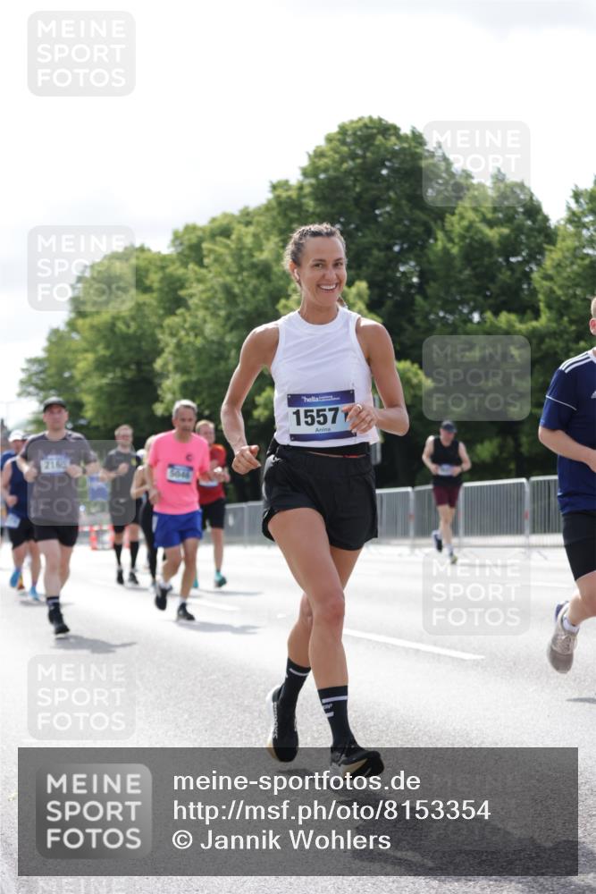 29.06.2025 - hella hamburg halbmarathon Jannik Wohlers http://msf.ph/oto/8153354 29.06.2025 10:15:40 Lombardsbrücke 1156, 1308, 1651, 2071, 2076, 2165, 2436, 2803, 2835, 3167, 4828, 5046, 5423, 7897, 8169, 8274, 8554, 8746, 8885, 9601, 9675, 9784, 9802, 10107, 10292, 10844, 10990, 11113, 11303, 11478, 11774, 11783, 11818, 12427, 12628, 14543, 14559, 15571, 15724, 15889, 16020, 16348, 16606, 17692, 18641, 18735, 19030 meine-sportfotos.de