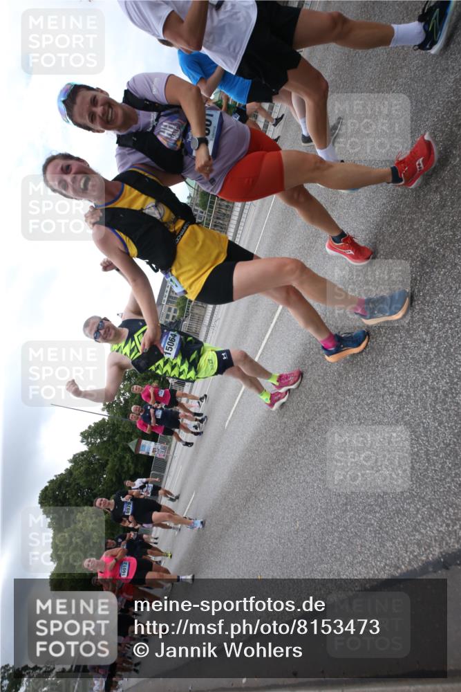 29.06.2025 - hella hamburg halbmarathon Jannik Wohlers http://msf.ph/oto/8153473 29.06.2025 10:48:45 Lombardsbrücke 2160, 2395, 2541, 2713, 2927, 3070, 3086, 3232, 3253, 4403, 4525, 4527, 5118, 5463, 5551, 6566, 6979, 7931, 7936, 8549, 9245, 9341, 9359, 10033, 10038, 10081, 10130, 10479, 10782, 10785, 11000, 11031, 11192, 11601, 11681, 11741, 11865, 12010, 12173, 12380, 12664, 12881, 12882, 13426, 13564, 13565, 14080, 14081, 14623, 15064, 15159, 15176, 15411, 15530, 15597, 15631, 15771, 16012, 16759, 17287, 17315, 17538, 17647, 17693, 18016, 18453 meine-sportfotos.de