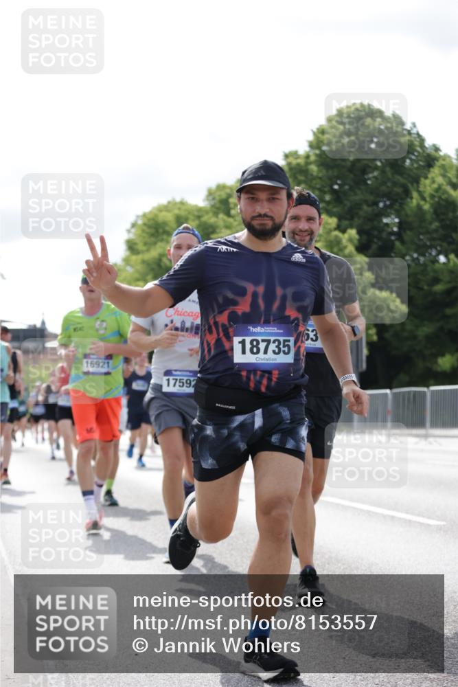 29.06.2025 - hella hamburg halbmarathon Jannik Wohlers http://msf.ph/oto/8153557 29.06.2025 10:15:50 Lombardsbrücke 1212, 1308, 1599, 2071, 2165, 2436, 2803, 2835, 3134, 3648, 4583, 4637, 4828, 5046, 5294, 7753, 8169, 8274, 8597, 8645, 9601, 9628, 9802, 9881, 10107, 10139, 10141, 10183, 10292, 10844, 10990, 11344, 11345, 12572, 13215, 13610, 15332, 15388, 15487, 15571, 15724, 16921, 17592, 17692, 17806, 18735, 19030 meine-sportfotos.de