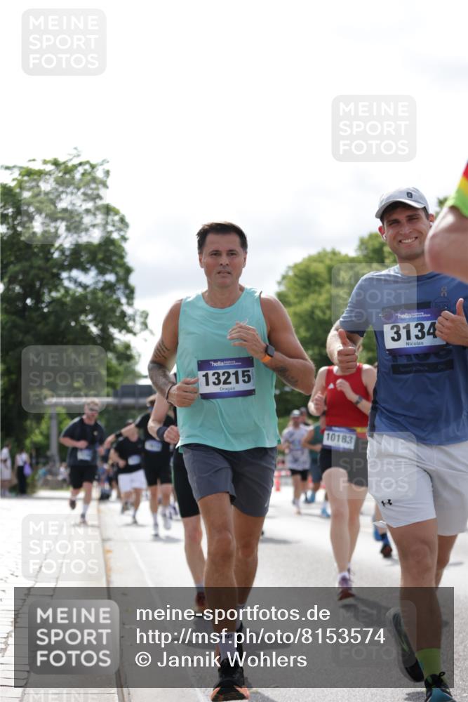 29.06.2025 - hella hamburg halbmarathon Jannik Wohlers http://msf.ph/oto/8153574 29.06.2025 10:15:53 Lombardsbrücke 1212, 1244, 1599, 2165, 2803, 2835, 3030, 3134, 3648, 4583, 4637, 5046, 5294, 6024, 7753, 8274, 8597, 8645, 9601, 9628, 9802, 9810, 9881, 10107, 10139, 10141, 10183, 10292, 10844, 10990, 11344, 11345, 12572, 13215, 13610, 13727, 15332, 15388, 15487, 15724, 16199, 16456, 16921, 17422, 17592, 17694, 17806, 17854, 18735 meine-sportfotos.de