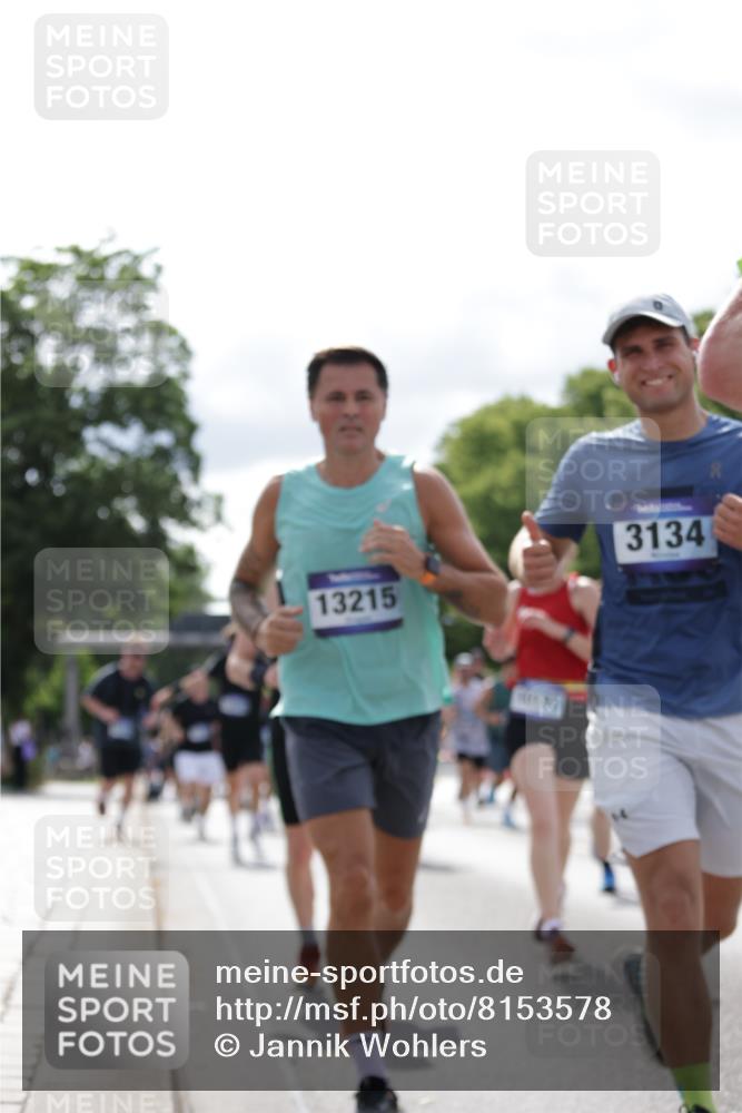 29.06.2025 - hella hamburg halbmarathon Jannik Wohlers http://msf.ph/oto/8153578 29.06.2025 10:15:53 Lombardsbrücke 1212, 1244, 1599, 2165, 2803, 2835, 3030, 3134, 3648, 4583, 4637, 5046, 5294, 6024, 7753, 8274, 8597, 8645, 9601, 9628, 9802, 9810, 9881, 10107, 10139, 10141, 10183, 10292, 10844, 10990, 11344, 11345, 12572, 13215, 13610, 13727, 15332, 15388, 15487, 15724, 16199, 16456, 16921, 17422, 17592, 17694, 17806, 17854, 18735 meine-sportfotos.de