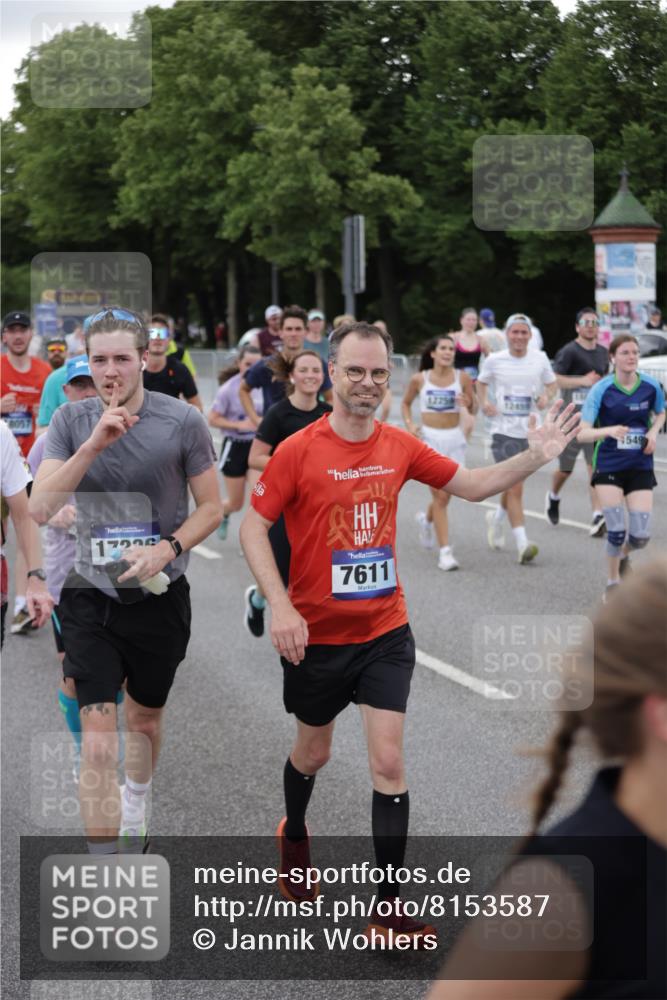 29.06.2025 - hella hamburg halbmarathon Jannik Wohlers http://msf.ph/oto/8153587 29.06.2025 10:53:09 Lombardsbrücke 1340, 1709, 1900, 1906, 1984, 2065, 2429, 3226, 4595, 5562, 5815, 5857, 6041, 6044, 6306, 6913, 6996, 7039, 7068, 7537, 7611, 7876, 7890, 8189, 8212, 8515, 8906, 9077, 9456, 9531, 9685, 9785, 10175, 11489, 11914, 12068, 12082, 12259, 12280, 12459, 13072, 13316, 13351, 14065, 14419, 14927, 15118, 15292, 15498, 15804, 15821, 15822, 16979, 17236, 17709, 18057, 18059, 18079, 18083, 18144, 18523, 18532, 18593, 18609 meine-sportfotos.de