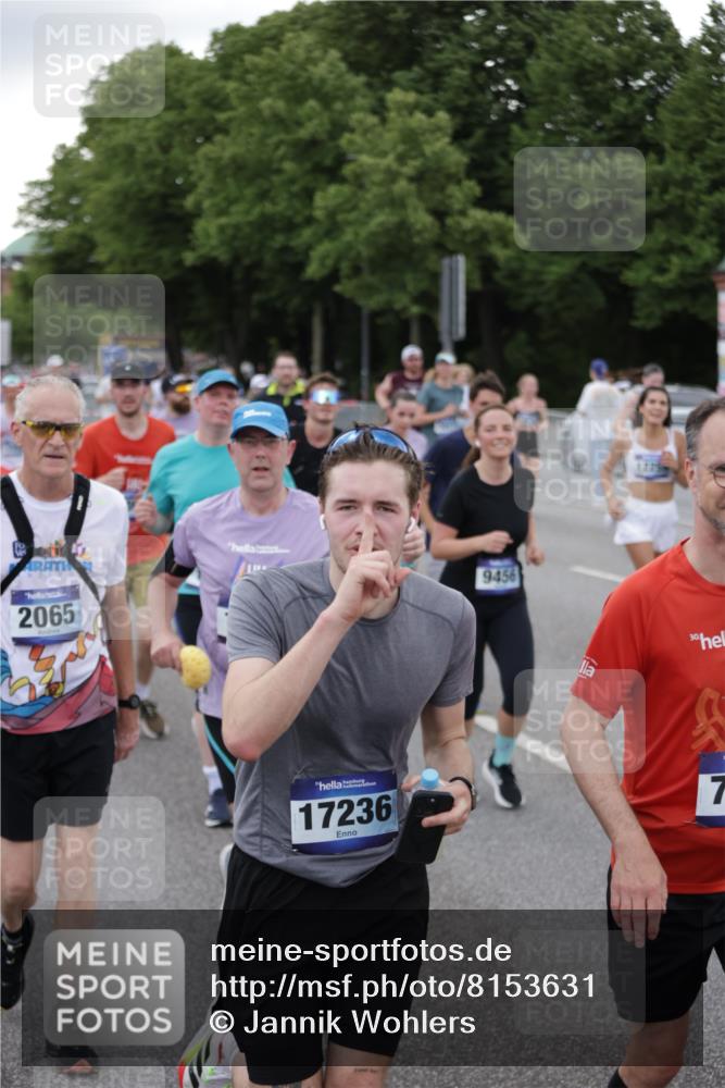 29.06.2025 - hella hamburg halbmarathon Jannik Wohlers http://msf.ph/oto/8153631 29.06.2025 10:53:09 Lombardsbrücke 1340, 1709, 1900, 1906, 1984, 2065, 2429, 3226, 4595, 5562, 5815, 5857, 6041, 6044, 6306, 6913, 6996, 7039, 7068, 7537, 7611, 7876, 7890, 8189, 8212, 8515, 8906, 9077, 9456, 9531, 9685, 9785, 10175, 11489, 11914, 12068, 12082, 12259, 12280, 12459, 13072, 13316, 13351, 14065, 14419, 14927, 15118, 15292, 15498, 15804, 15821, 15822, 16979, 17236, 17709, 18057, 18059, 18079, 18083, 18144, 18523, 18532, 18593, 18609 meine-sportfotos.de