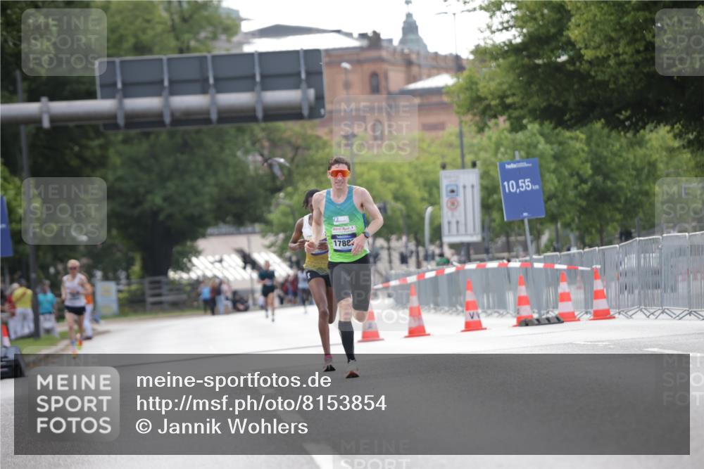 29.06.2025 - hella hamburg halbmarathon Jannik Wohlers http://msf.ph/oto/8153854 29.06.2025 09:35:09 Lombardsbrücke 36, 39 meine-sportfotos.de