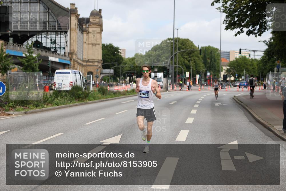 29.06.2025 - hella hamburg halbmarathon Yannick Fuchs http://msf.ph/oto/8153905 29.06.2025 10:11:22 20KM 45, 12673 meine-sportfotos.de