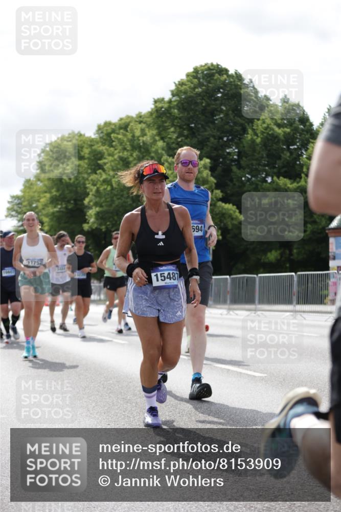 29.06.2025 - hella hamburg halbmarathon Jannik Wohlers http://msf.ph/oto/8153909 29.06.2025 10:16:02 Lombardsbrücke 1212, 1244, 1599, 3030, 3134, 3156, 3484, 3648, 3687, 4478, 4583, 4637, 5294, 6024, 6488, 7158, 7358, 7753, 8295, 8597, 8645, 8707, 8847, 9628, 9664, 9810, 9881, 10076, 10139, 10141, 10183, 10575, 11344, 11345, 11752, 12572, 12911, 13215, 13220, 13610, 13727, 13835, 14857, 15332, 15388, 15487, 16098, 16100, 16186, 16199, 16456, 16607, 16740, 16921, 17422, 17592, 17694, 17806, 17838, 17854, 17942 meine-sportfotos.de