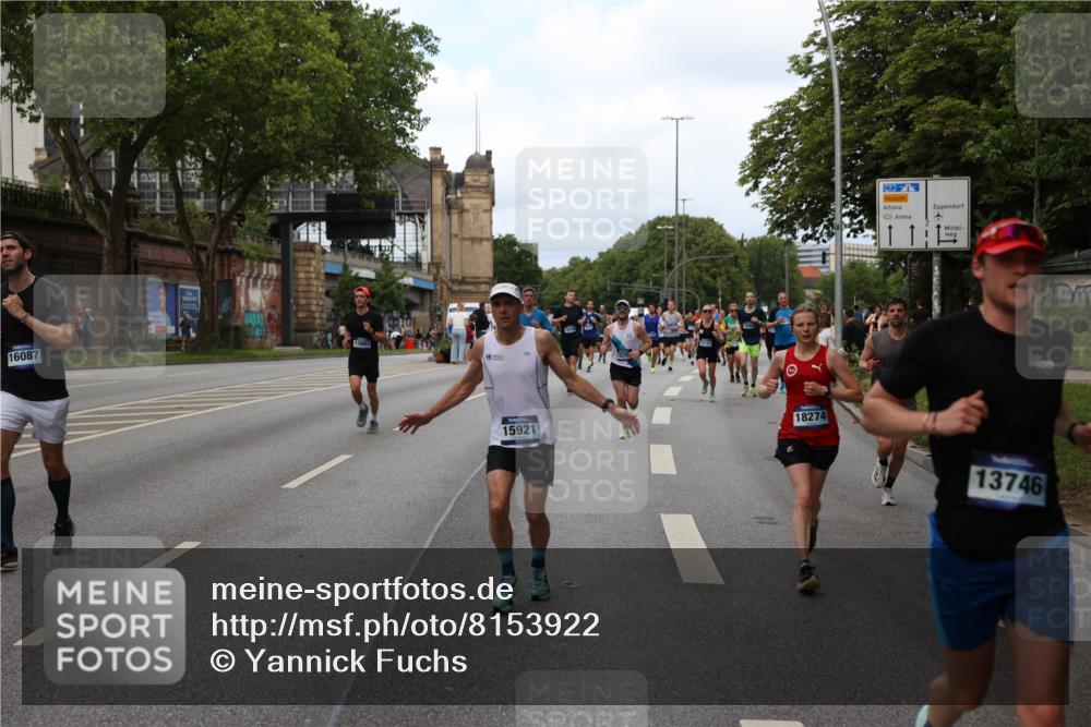 29.06.2025 - hella hamburg halbmarathon Yannick Fuchs http://msf.ph/oto/8153922 29.06.2025 10:37:48 20KM 3109, 3116, 3124, 3697, 3928, 4080, 4318, 6495, 7026, 7185, 7508, 7635, 8664, 9114, 10099, 10237, 10251, 10493, 11177, 11778, 12153, 12623, 12657, 12723, 12776, 13398, 13746, 13807, 13897, 14201, 14210, 14484, 14849, 15706, 15921, 16314, 16338, 16997, 17391, 17403, 18274, 18449, 19009, 19038, 19051, 19229 meine-sportfotos.de