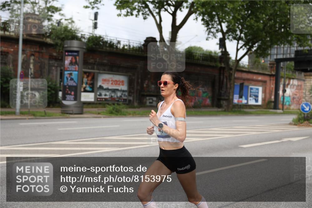 29.06.2025 - hella hamburg halbmarathon Yannick Fuchs http://msf.ph/oto/8153975 29.06.2025 10:11:30 20KM 45, 50 meine-sportfotos.de