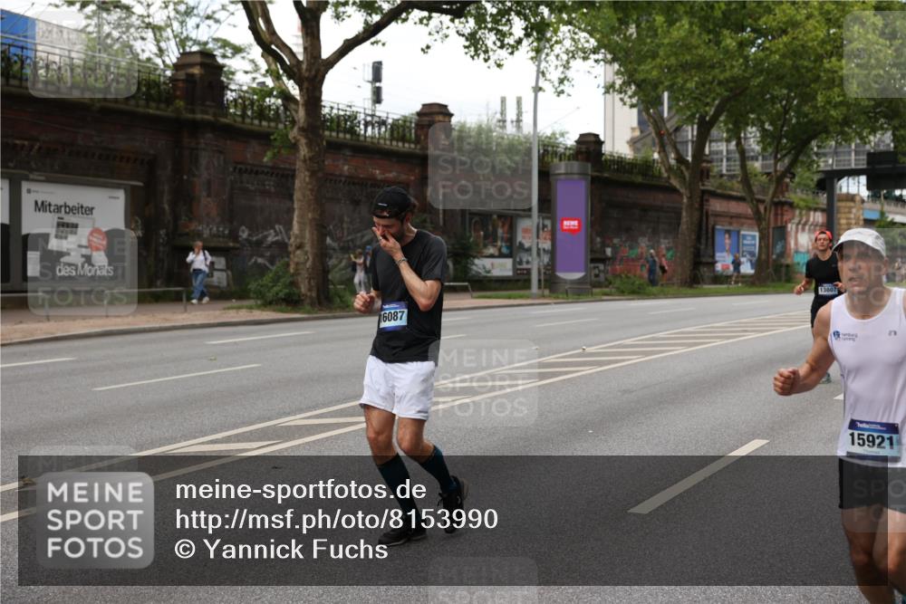 29.06.2025 - hella hamburg halbmarathon Yannick Fuchs http://msf.ph/oto/8153990 29.06.2025 10:37:49 20KM 3109, 3116, 3124, 3697, 3928, 4080, 4318, 6495, 7026, 7185, 7508, 7635, 8664, 9114, 10099, 10237, 10251, 10493, 11177, 11778, 12153, 12623, 12657, 12723, 12776, 13398, 13807, 13897, 14201, 14210, 14484, 14849, 15706, 15921, 16314, 16338, 16997, 17391, 17403, 18274, 18449, 18775, 19009, 19038, 19051, 19229 meine-sportfotos.de