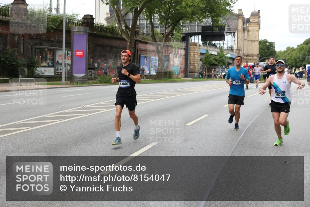 29.06.2025 - hella hamburg halbmarathon Yannick Fuchs http://msf.ph/oto/8154047 29.06.2025 10:37:50 20KM 3109, 3116, 3124, 3146, 3437, 3697, 3928, 4080, 4318, 6495, 7026, 7185, 7508, 7635, 8664, 9114, 10099, 10237, 10251, 10493, 11177, 11778, 12153, 12623, 12657, 12723, 12776, 13348, 13398, 13807, 13897, 14201, 14210, 14484, 14849, 15706, 15921, 16314, 16338, 16997, 17391, 17403, 18274, 18449, 18775, 19009, 19038, 19051, 19090, 19229 meine-sportfotos.de