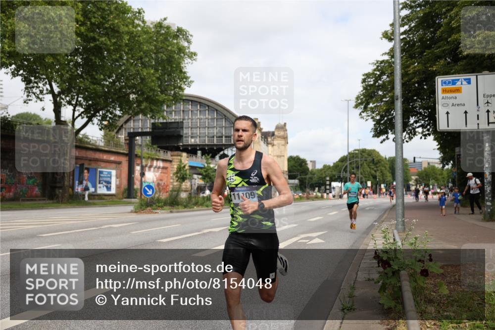 29.06.2025 - hella hamburg halbmarathon Yannick Fuchs http://msf.ph/oto/8154048 29.06.2025 10:12:08 20KM 3944, 11409, 11864 meine-sportfotos.de