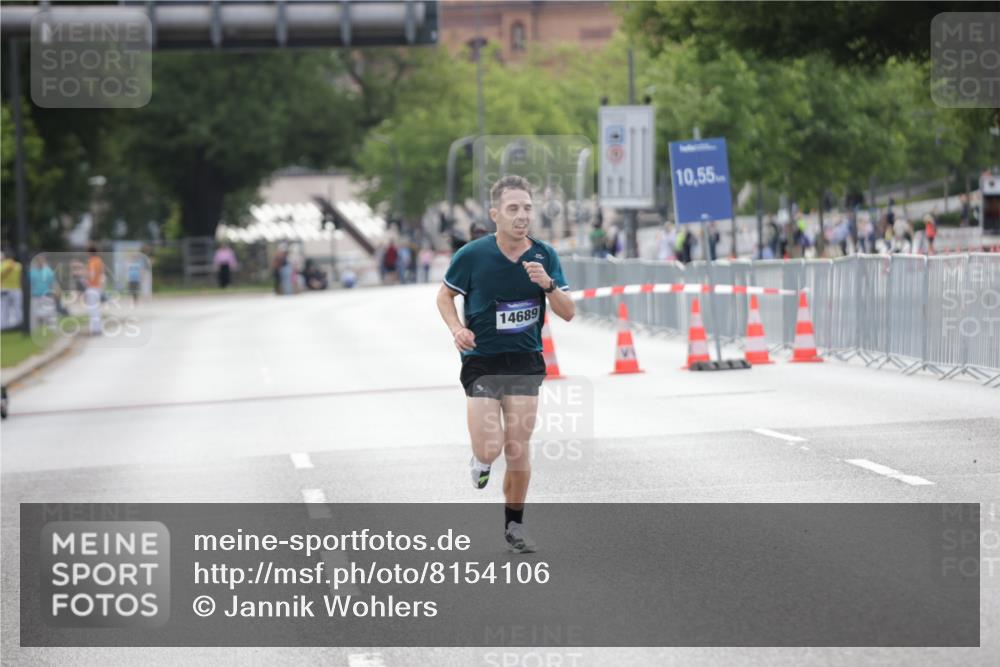 29.06.2025 - hella hamburg halbmarathon Jannik Wohlers http://msf.ph/oto/8154106 29.06.2025 09:35:28 Lombardsbrücke 28, 47, 14689, 17888 meine-sportfotos.de