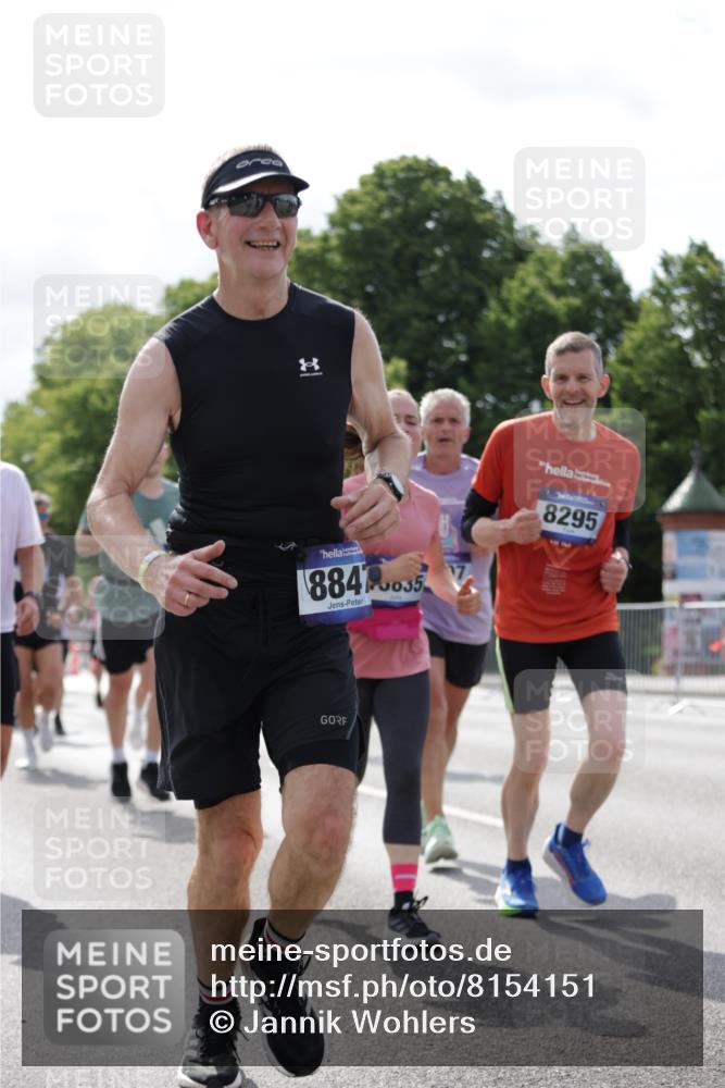 29.06.2025 - hella hamburg halbmarathon Jannik Wohlers http://msf.ph/oto/8154151 29.06.2025 10:16:06 Lombardsbrücke 1212, 1244, 1599, 1825, 2347, 2912, 3030, 3156, 3484, 3648, 3687, 4478, 4583, 5294, 6024, 6488, 7158, 7358, 7753, 8295, 8317, 8597, 8645, 8707, 8847, 8857, 9628, 9664, 9810, 10076, 10139, 10141, 10575, 11236, 11344, 11345, 11752, 12230, 12572, 12872, 12911, 13215, 13220, 13610, 13712, 13727, 13835, 13859, 14219, 14857, 15388, 16098, 16100, 16186, 16199, 16456, 16607, 16740, 17422, 17694, 17806, 17838, 17854, 17942 meine-sportfotos.de