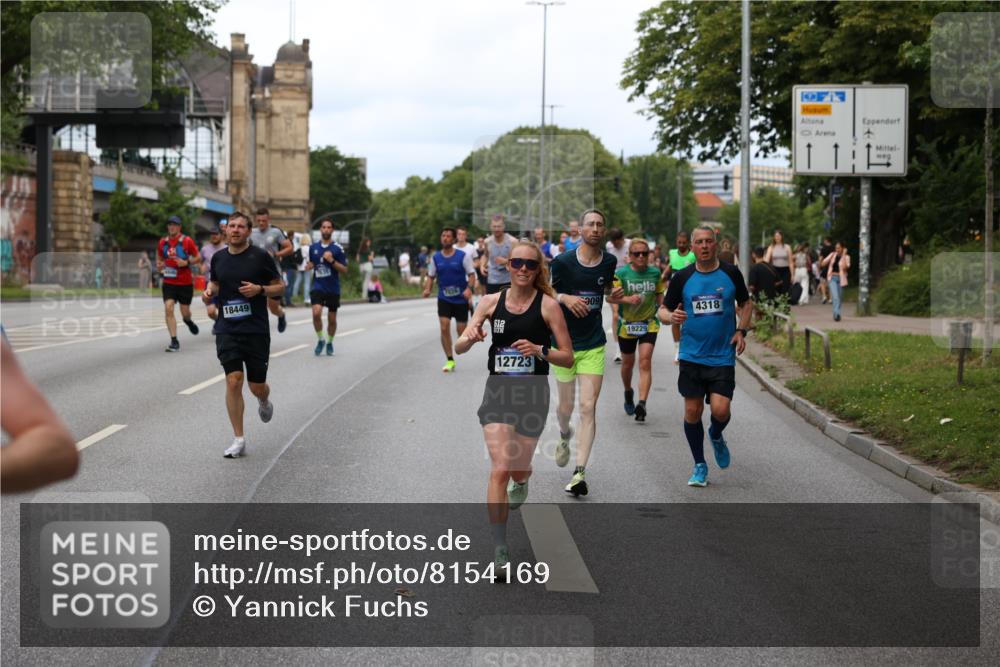 29.06.2025 - hella hamburg halbmarathon Yannick Fuchs http://msf.ph/oto/8154169 29.06.2025 10:37:52 20KM 3109, 3116, 3124, 3146, 3437, 3697, 3928, 4080, 4318, 5506, 6495, 7026, 7185, 7451, 7508, 7635, 8664, 9114, 10099, 10237, 10251, 10493, 11778, 12153, 12623, 12657, 12723, 12776, 13348, 13398, 13807, 13897, 14201, 14210, 14484, 14690, 14849, 15383, 15706, 15932, 16105, 16314, 16338, 16648, 16997, 17391, 17403, 18274, 18449, 18775, 19009, 19038, 19051, 19090, 19229 meine-sportfotos.de