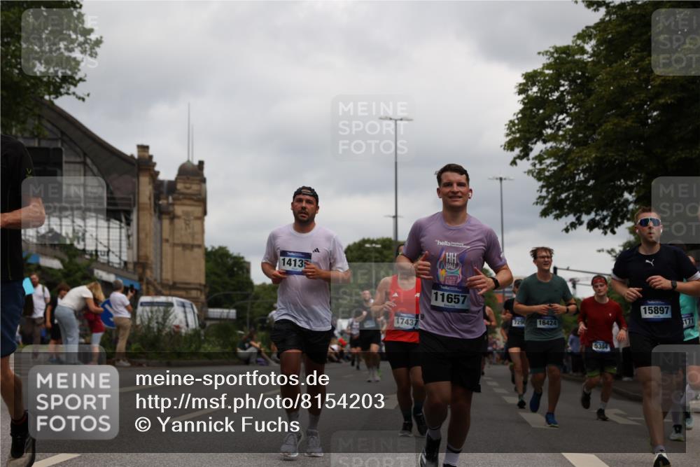 29.06.2025 - hella hamburg halbmarathon Yannick Fuchs http://msf.ph/oto/8154203 29.06.2025 10:57:48 20KM 1254, 1316, 1334, 1464, 2685, 4328, 5305, 5384, 7290, 8561, 9191, 10705, 10766, 11149, 11527, 11657, 11771, 12315, 12316, 12662, 13171, 13841, 14135, 14493, 15093, 15532, 15897, 16424, 16426, 16639, 16995, 17061, 17071, 17112, 17437, 17685, 17686, 17730, 17894, 18122, 18395, 18581, 18717 meine-sportfotos.de
