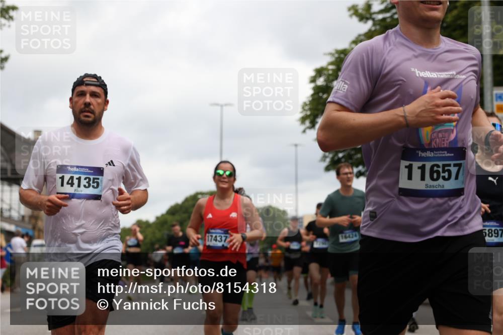 29.06.2025 - hella hamburg halbmarathon Yannick Fuchs http://msf.ph/oto/8154318 29.06.2025 10:57:49 20KM 1254, 1316, 1334, 1464, 2685, 4328, 5305, 5384, 7290, 8561, 9191, 10705, 10766, 11149, 11527, 11657, 11771, 12315, 12316, 12662, 13171, 13841, 14135, 14493, 15093, 15532, 15897, 16424, 16426, 16639, 16995, 17061, 17071, 17112, 17437, 17685, 17686, 17730, 17894, 18122, 18395, 18581, 18717 meine-sportfotos.de