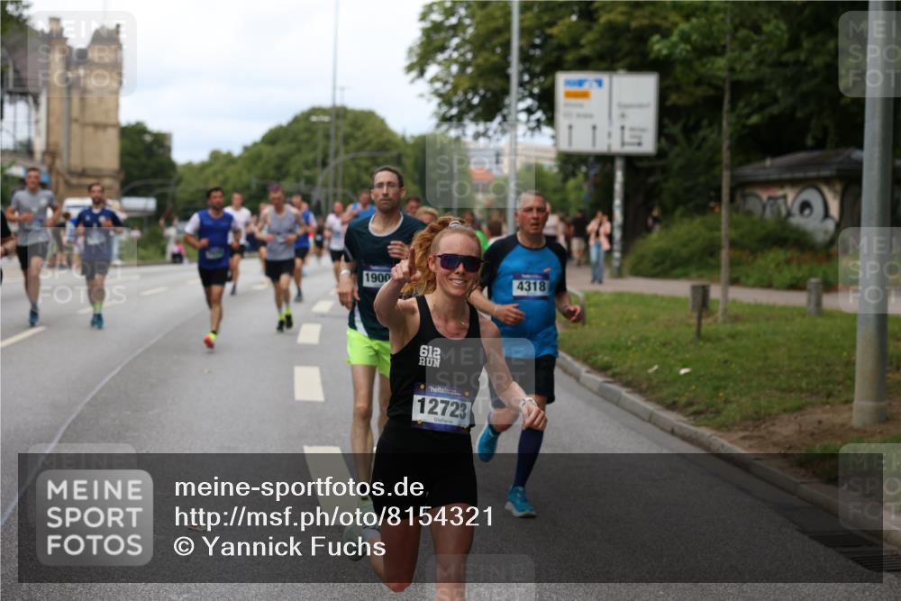 29.06.2025 - hella hamburg halbmarathon Yannick Fuchs http://msf.ph/oto/8154321 29.06.2025 10:37:53 20KM 3109, 3116, 3124, 3146, 3437, 3697, 3928, 4080, 4318, 5506, 6495, 7026, 7185, 7451, 7508, 7635, 8664, 9114, 10099, 10237, 10493, 11778, 12153, 12623, 12657, 12723, 12776, 13348, 13398, 13897, 14201, 14210, 14484, 14690, 14849, 15383, 15706, 15932, 16105, 16314, 16338, 16648, 16997, 17391, 17403, 18449, 18775, 19009, 19038, 19051, 19090, 19229 meine-sportfotos.de