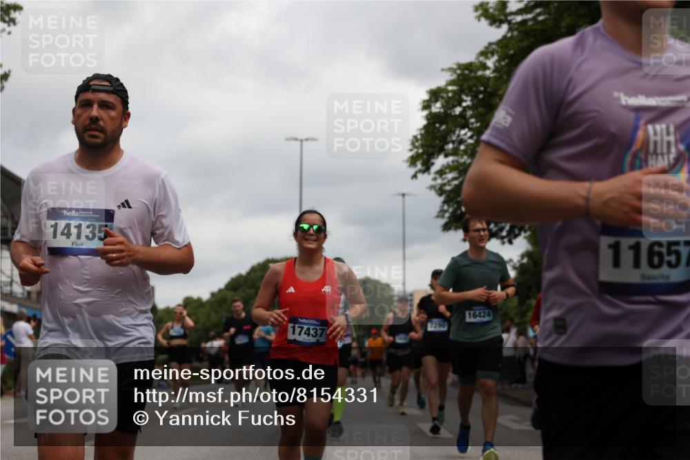 29.06.2025 - hella hamburg halbmarathon Yannick Fuchs http://msf.ph/oto/8154331 29.06.2025 10:57:49 20KM 1254, 1316, 1334, 1464, 2685, 4328, 5305, 5384, 7290, 8561, 9191, 10705, 10766, 11149, 11527, 11657, 11771, 12315, 12316, 12662, 13171, 13841, 14135, 14493, 15093, 15532, 15897, 16424, 16426, 16639, 16995, 17061, 17071, 17112, 17437, 17685, 17686, 17730, 17894, 18122, 18395, 18581, 18717 meine-sportfotos.de