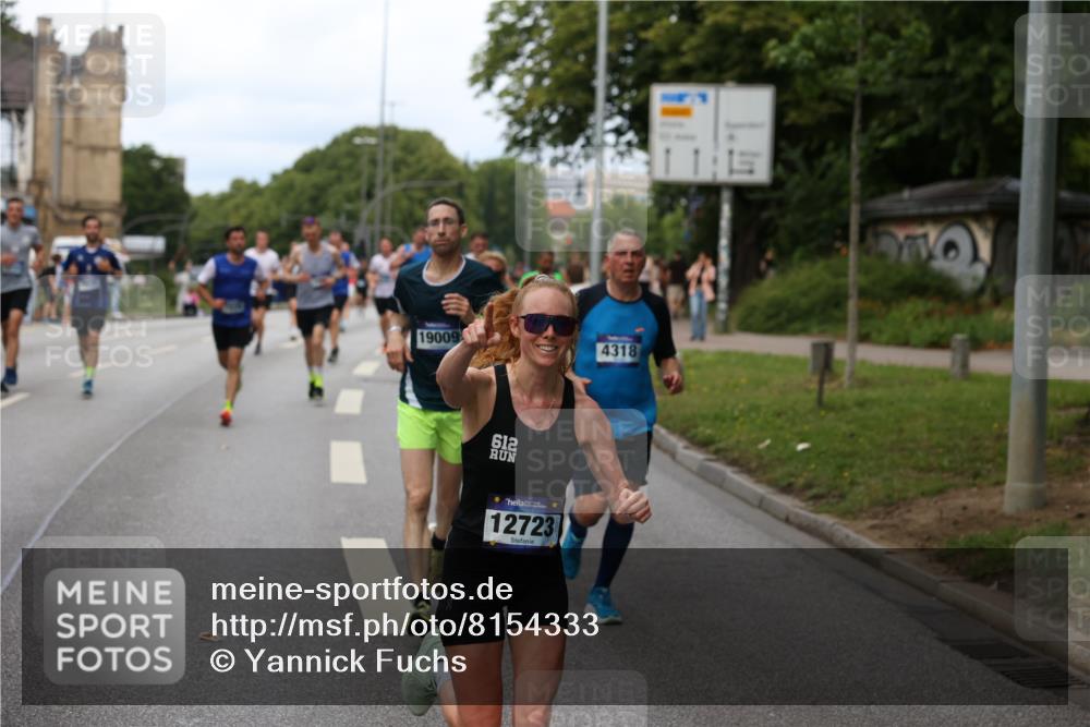 29.06.2025 - hella hamburg halbmarathon Yannick Fuchs http://msf.ph/oto/8154333 29.06.2025 10:37:53 20KM 3109, 3116, 3124, 3146, 3437, 3697, 3928, 4080, 4318, 5506, 6495, 7026, 7185, 7451, 7508, 7635, 8664, 9114, 10099, 10237, 10493, 11778, 12153, 12623, 12657, 12723, 12776, 13348, 13398, 13897, 14201, 14210, 14484, 14690, 14849, 15383, 15706, 15932, 16105, 16314, 16338, 16648, 16997, 17391, 17403, 18449, 18775, 19009, 19038, 19051, 19090, 19229 meine-sportfotos.de