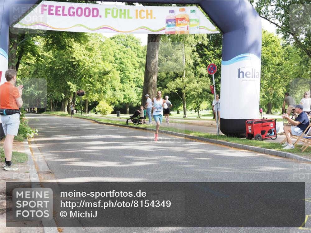 29.06.2025 - hella hamburg halbmarathon MichiJ http://msf.ph/oto/8154349 29.06.2025 09:54:46 Zwischen KM18-KM19 4 meine-sportfotos.de