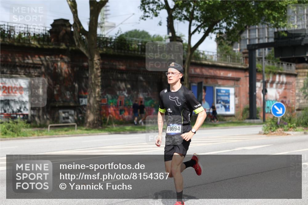 29.06.2025 - hella hamburg halbmarathon Yannick Fuchs http://msf.ph/oto/8154367 29.06.2025 10:13:16 20KM 18694 meine-sportfotos.de