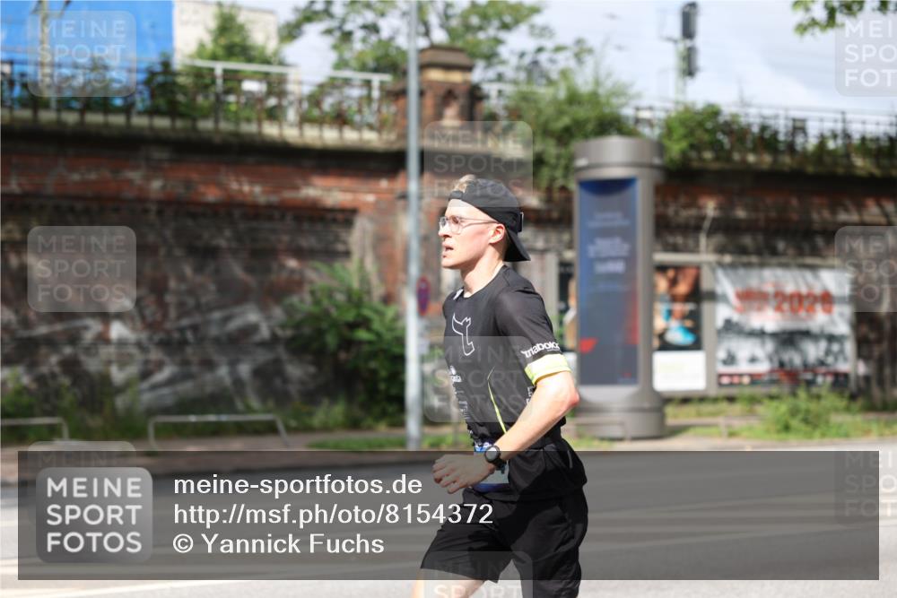 29.06.2025 - hella hamburg halbmarathon Yannick Fuchs http://msf.ph/oto/8154372 29.06.2025 10:13:16 20KM 18694 meine-sportfotos.de