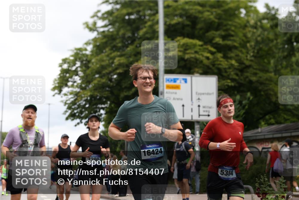 29.06.2025 - hella hamburg halbmarathon Yannick Fuchs http://msf.ph/oto/8154407 29.06.2025 10:57:51 20KM 1254, 1316, 1334, 1464, 2685, 4328, 5305, 5384, 7042, 7290, 8561, 9191, 10705, 10766, 11149, 11527, 11657, 11771, 12315, 12316, 12662, 13171, 13542, 13841, 14135, 14493, 15093, 15532, 15897, 16424, 16426, 16639, 16995, 17061, 17071, 17112, 17437, 17685, 17686, 17730, 18395, 18581, 18717 meine-sportfotos.de