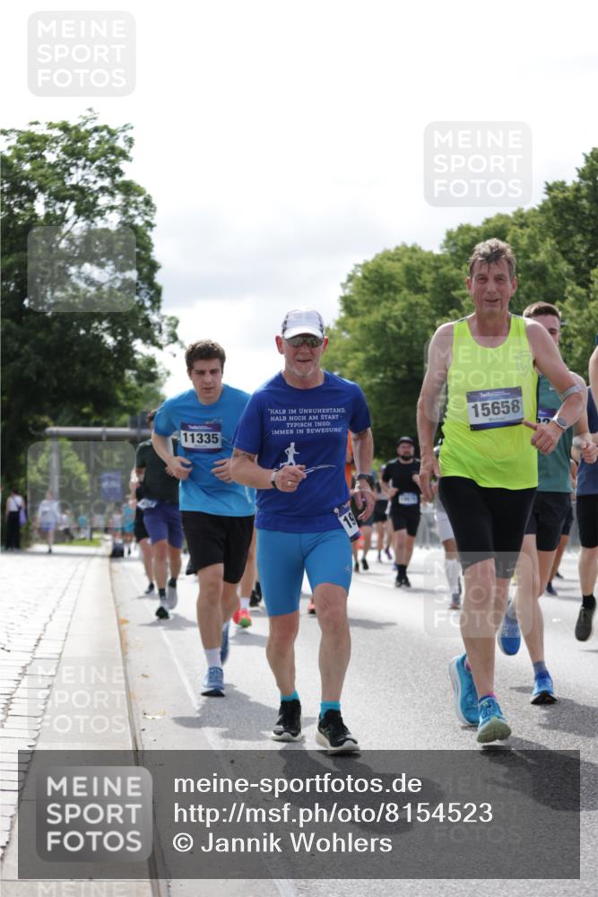 29.06.2025 - hella hamburg halbmarathon Jannik Wohlers http://msf.ph/oto/8154523 29.06.2025 10:16:19 Lombardsbrücke 1117, 1240, 1403, 1602, 1825, 2347, 2912, 3088, 3176, 3450, 3687, 4478, 5036, 5037, 6328, 6488, 6742, 6941, 6948, 7158, 7358, 8317, 8619, 8707, 8857, 9091, 9208, 9332, 9492, 9664, 9676, 9891, 10076, 10232, 10314, 10317, 10320, 10575, 11236, 11335, 11428, 11442, 12230, 12297, 12417, 12872, 12911, 13114, 13365, 13712, 13851, 13859, 14219, 14646, 15658, 15861, 16098, 16100, 16186, 16376, 16740, 16856, 17527, 17604, 17838, 17845, 17857, 18245 meine-sportfotos.de