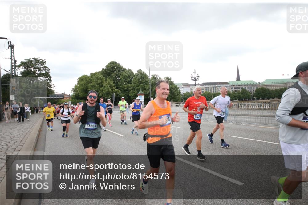 29.06.2025 - hella hamburg halbmarathon Jannik Wohlers http://msf.ph/oto/8154573 29.06.2025 10:53:29 Lombardsbrücke 1017, 1687, 1744, 1753, 1789, 2079, 2372, 2854, 3055, 3079, 3249, 3467, 3557, 4801, 5430, 5856, 5898, 5964, 6039, 6192, 6273, 7039, 7614, 8924, 9503, 9572, 9771, 11390, 11472, 11493, 12283, 12611, 13034, 13316, 13350, 13368, 14596, 14665, 14799, 15047, 15191, 15290, 15791, 16313, 16748, 16930, 17255, 17309, 18348, 18365, 18902, 19019 meine-sportfotos.de