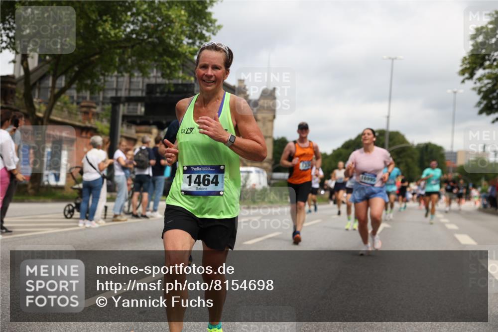 29.06.2025 - hella hamburg halbmarathon Yannick Fuchs http://msf.ph/oto/8154698 29.06.2025 10:57:59 20KM 1254, 1334, 1464, 2685, 2810, 4328, 5384, 7042, 7290, 7907, 8561, 9191, 11149, 12479, 12662, 13503, 13542, 13841, 14225, 15093, 15532, 15797, 15897, 16424, 16995, 17061, 17112, 17150, 17533, 17685, 17686, 17730, 18395, 18581, 18717 meine-sportfotos.de