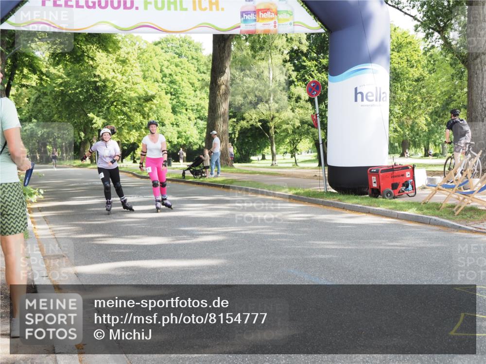 29.06.2025 - hella hamburg halbmarathon MichiJ http://msf.ph/oto/8154777 29.06.2025 09:56:28 Zwischen KM18-KM19 15, 59 meine-sportfotos.de