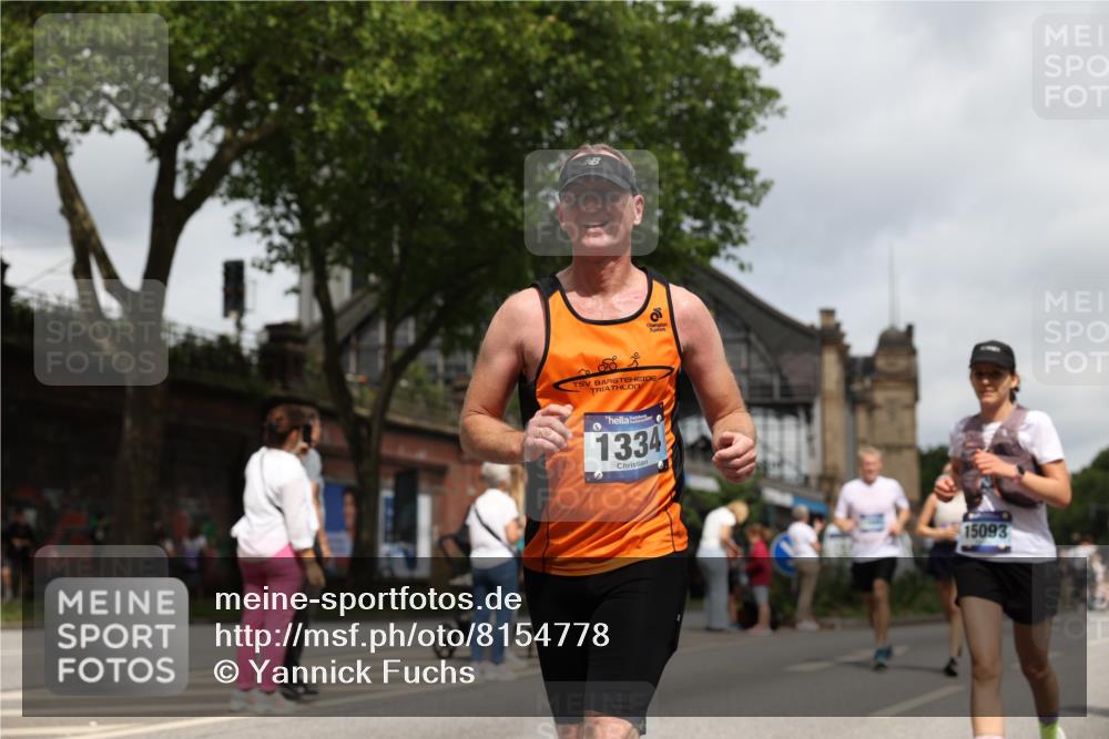 29.06.2025 - hella hamburg halbmarathon Yannick Fuchs http://msf.ph/oto/8154778 29.06.2025 10:58:02 20KM 1254, 1334, 1464, 2685, 2810, 4328, 7042, 7907, 8561, 8890, 9191, 11149, 12479, 13503, 13542, 13841, 14225, 14970, 15093, 15532, 15797, 16424, 16995, 17061, 17112, 17150, 17533, 17685, 17686, 17730, 18395, 18581, 18717 meine-sportfotos.de