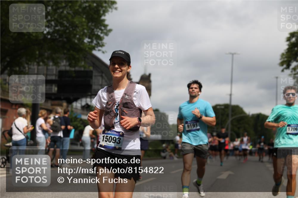 29.06.2025 - hella hamburg halbmarathon Yannick Fuchs http://msf.ph/oto/8154822 29.06.2025 10:58:03 20KM 1254, 1334, 1464, 2685, 2810, 4328, 7042, 7907, 8561, 8890, 9191, 11149, 12479, 13503, 13542, 13841, 14225, 14970, 15093, 15532, 15797, 16424, 16995, 17061, 17112, 17150, 17533, 17685, 17686, 17730, 18395, 18581 meine-sportfotos.de