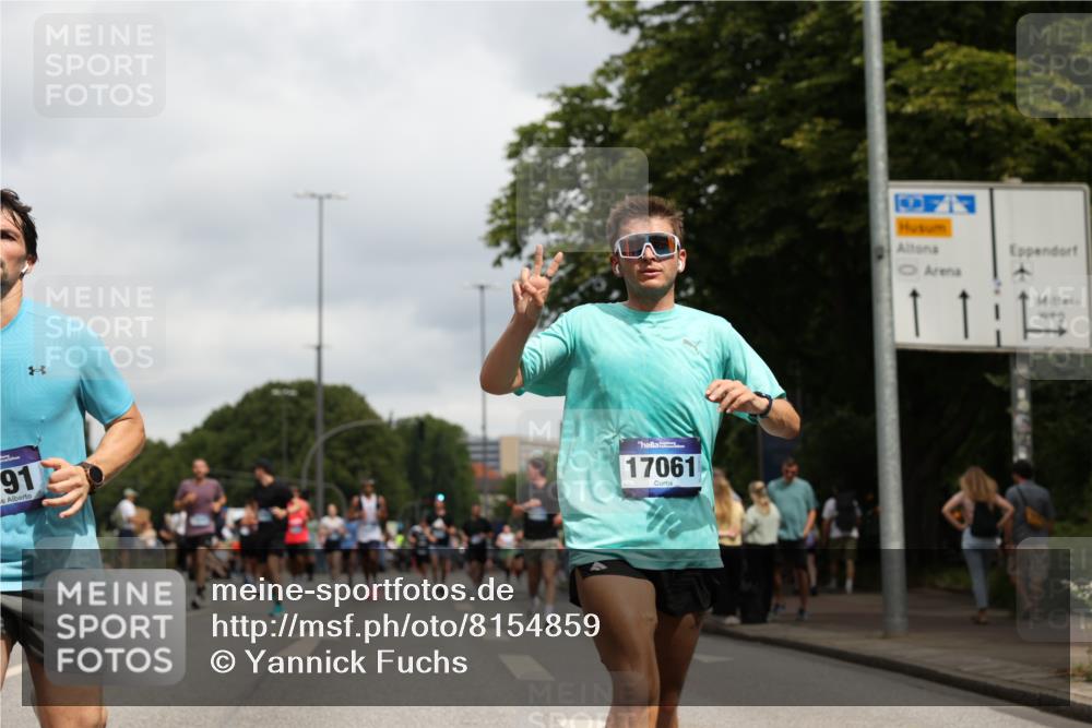 29.06.2025 - hella hamburg halbmarathon Yannick Fuchs http://msf.ph/oto/8154859 29.06.2025 10:58:04 20KM 1254, 1334, 1464, 2685, 2810, 4328, 7042, 7907, 8561, 8890, 9191, 11149, 12479, 13503, 13542, 13841, 14225, 14970, 15093, 15797, 16424, 16594, 16995, 17061, 17112, 17150, 17533, 17685, 17686, 17730, 18395, 18581 meine-sportfotos.de