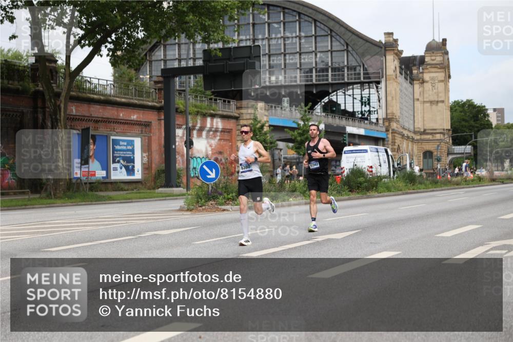 29.06.2025 - hella hamburg halbmarathon Yannick Fuchs http://msf.ph/oto/8154880 29.06.2025 10:14:33 20KM 53, 2144, 6380, 11342 meine-sportfotos.de