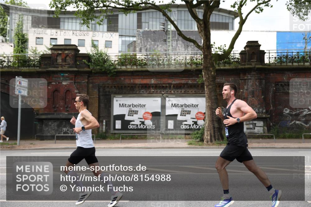 29.06.2025 - hella hamburg halbmarathon Yannick Fuchs http://msf.ph/oto/8154988 29.06.2025 10:14:37 20KM 53, 2144, 6380, 11342, 13016 meine-sportfotos.de