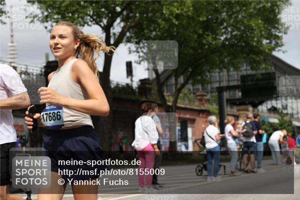 29.06.2025 - hella hamburg halbmarathon Yannick Fuchs http://msf.ph/oto/8155009 29.06.2025 10:58:06 20KM 1254, 1334, 1464, 2810, 3919, 7042, 7907, 8561, 8810, 8890, 9191, 11149, 12479, 13503, 13542, 13841, 14225, 14970, 15093, 15698, 15797, 16594, 16995, 17061, 17112, 17150, 17533, 17685, 17686, 17730, 18395, 18581 meine-sportfotos.de