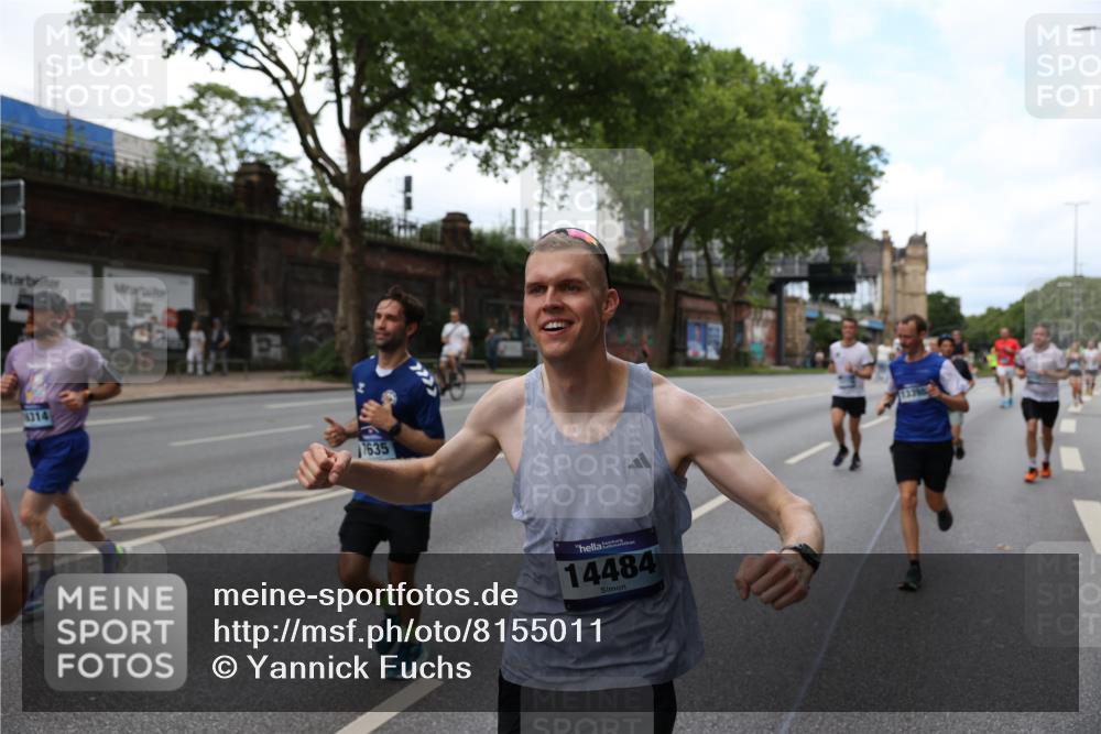 29.06.2025 - hella hamburg halbmarathon Yannick Fuchs http://msf.ph/oto/8155011 29.06.2025 10:37:59 20KM 3109, 3116, 3124, 3146, 3437, 3697, 3928, 4080, 5506, 6495, 7093, 7185, 7451, 7508, 7635, 8664, 9043, 9114, 9931, 10237, 10246, 10493, 11648, 11778, 11848, 12153, 12327, 12438, 12623, 12657, 12776, 13348, 13398, 13897, 14201, 14210, 14484, 14690, 14849, 15383, 15932, 16105, 16314, 16338, 16648, 16720, 16997, 17391, 17403, 17516, 18678, 18775, 19038, 19051, 19090 meine-sportfotos.de