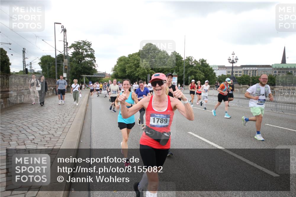 29.06.2025 - hella hamburg halbmarathon Jannik Wohlers http://msf.ph/oto/8155082 29.06.2025 10:53:37 Lombardsbrücke 1017, 1263, 1687, 1744, 1753, 1779, 1789, 2079, 2372, 2600, 2761, 2854, 3079, 3187, 3188, 3249, 3465, 3467, 3557, 4323, 4685, 4838, 5430, 5804, 5898, 5964, 6192, 6468, 6583, 6988, 7614, 8867, 8924, 9138, 9203, 9503, 9572, 11390, 11472, 11769, 11830, 12283, 12429, 12611, 13034, 13350, 13368, 13850, 14171, 14177, 14386, 14416, 14596, 14665, 15047, 15191, 15791, 16691, 16888, 16930, 17255, 17309, 17487, 17622, 18348, 18365, 18904, 19019 meine-sportfotos.de