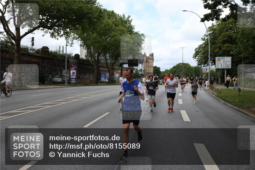 29.06.2025 - hella hamburg halbmarathon Yannick Fuchs http://msf.ph/oto/8155089 29.06.2025 10:37:59 20KM 3109, 3116, 3124, 3146, 3437, 3697, 3928, 4080, 5506, 6495, 7093, 7185, 7451, 7508, 7635, 8664, 9043, 9114, 9931, 10237, 10246, 10493, 11648, 11778, 11848, 12153, 12327, 12438, 12623, 12657, 12776, 13348, 13398, 13897, 14201, 14210, 14484, 14690, 14849, 15383, 15932, 16105, 16314, 16338, 16648, 16720, 16997, 17391, 17403, 17516, 18678, 18775, 19038, 19051, 19090 meine-sportfotos.de
