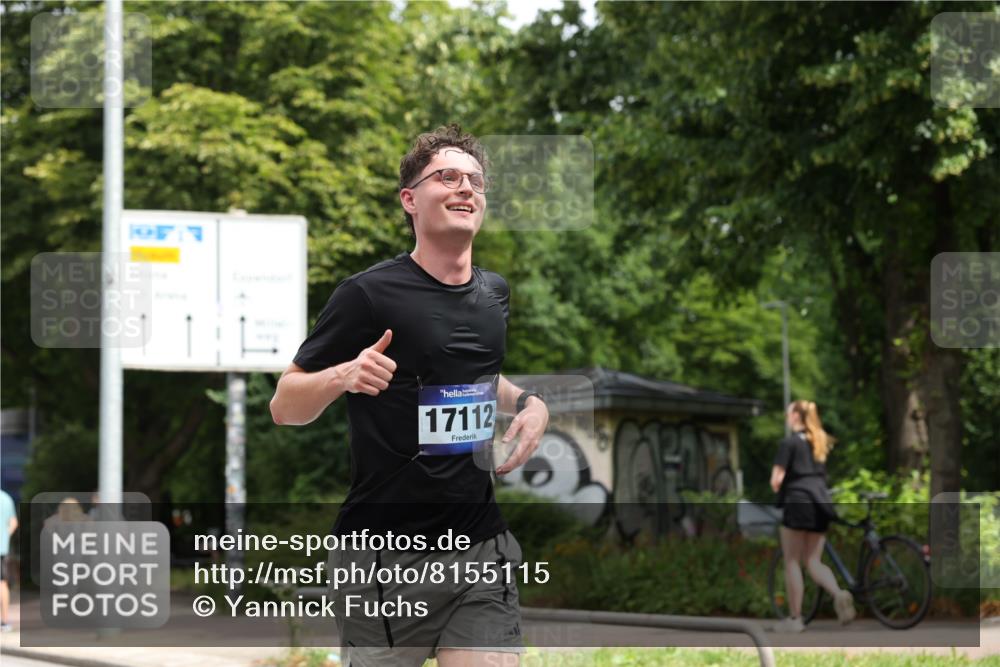 29.06.2025 - hella hamburg halbmarathon Yannick Fuchs http://msf.ph/oto/8155115 29.06.2025 10:58:09 20KM 1254, 1334, 1464, 2810, 3919, 4542, 7042, 7907, 8810, 8890, 9191, 9680, 10694, 12479, 12646, 13503, 13542, 13841, 13901, 14225, 14970, 15093, 15698, 15797, 16594, 16995, 17061, 17112, 17150, 17533, 17685, 17686, 18321, 18395, 18581, 19240 meine-sportfotos.de