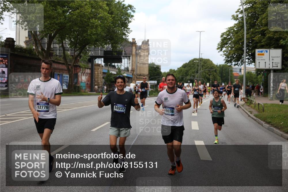 29.06.2025 - hella hamburg halbmarathon Yannick Fuchs http://msf.ph/oto/8155131 29.06.2025 10:38:00 20KM 3109, 3116, 3124, 3146, 3437, 3697, 3928, 4080, 5506, 5692, 6495, 7093, 7185, 7451, 7635, 8664, 9043, 9114, 9931, 10237, 10246, 10493, 11648, 11778, 11848, 12327, 12438, 12623, 12657, 12776, 13348, 13398, 13897, 14210, 14690, 15383, 15932, 16105, 16314, 16338, 16648, 16720, 16997, 17391, 17403, 17516, 18678, 18775, 19038, 19051, 19090 meine-sportfotos.de