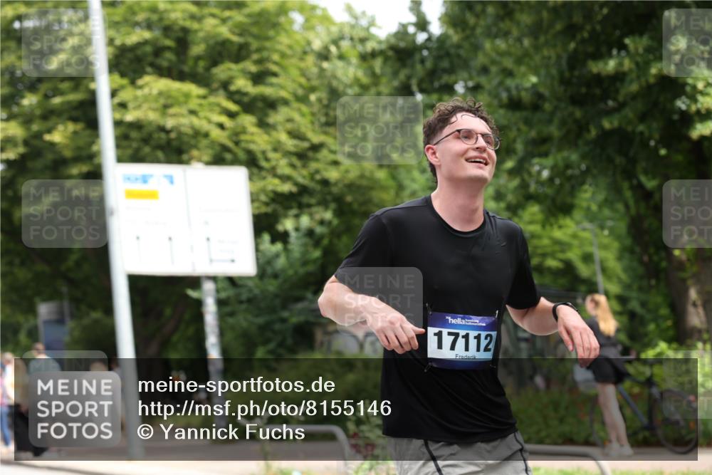 29.06.2025 - hella hamburg halbmarathon Yannick Fuchs http://msf.ph/oto/8155146 29.06.2025 10:58:10 20KM 1254, 1334, 2810, 3919, 4542, 6100, 7042, 7907, 8810, 8890, 9191, 9680, 10694, 12479, 12646, 13503, 13542, 13841, 13901, 14225, 14970, 15093, 15698, 15797, 16594, 17061, 17112, 17150, 17533, 17685, 17686, 18321, 18395, 18581, 19240 meine-sportfotos.de