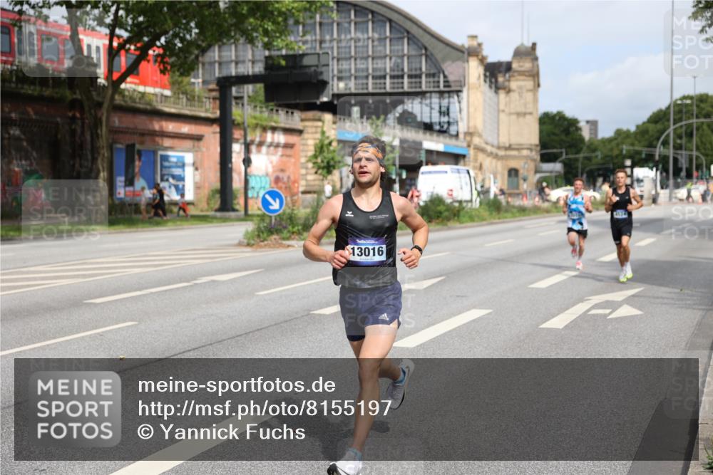 29.06.2025 - hella hamburg halbmarathon Yannick Fuchs http://msf.ph/oto/8155197 29.06.2025 10:15:02 20KM 2659, 4524, 13016, 14188, 19108 meine-sportfotos.de