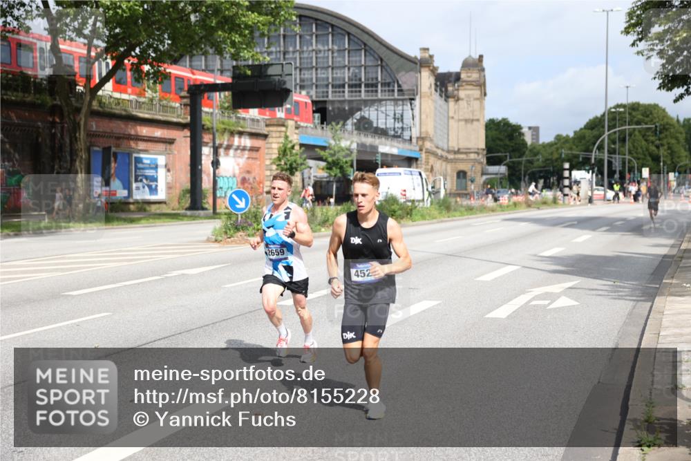 29.06.2025 - hella hamburg halbmarathon Yannick Fuchs http://msf.ph/oto/8155228 29.06.2025 10:15:05 20KM 2659, 4524, 13016, 14188, 19108 meine-sportfotos.de