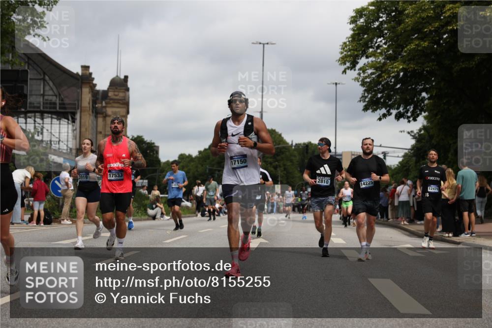 29.06.2025 - hella hamburg halbmarathon Yannick Fuchs http://msf.ph/oto/8155255 29.06.2025 10:58:12 20KM 1254, 1334, 2810, 3919, 4542, 6100, 7042, 7907, 8171, 8810, 8890, 9680, 9816, 10694, 11960, 12479, 12646, 13503, 13542, 13901, 14225, 14822, 14970, 15093, 15698, 15797, 16594, 16753, 17112, 17150, 17533, 17685, 17686, 18321, 18395, 18581, 18739, 19240 meine-sportfotos.de